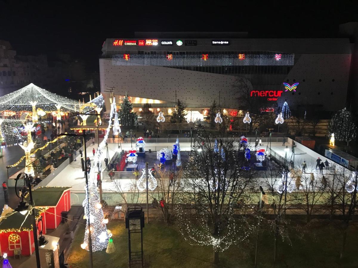 Blue Light Ultracentral Craiova Exterior foto